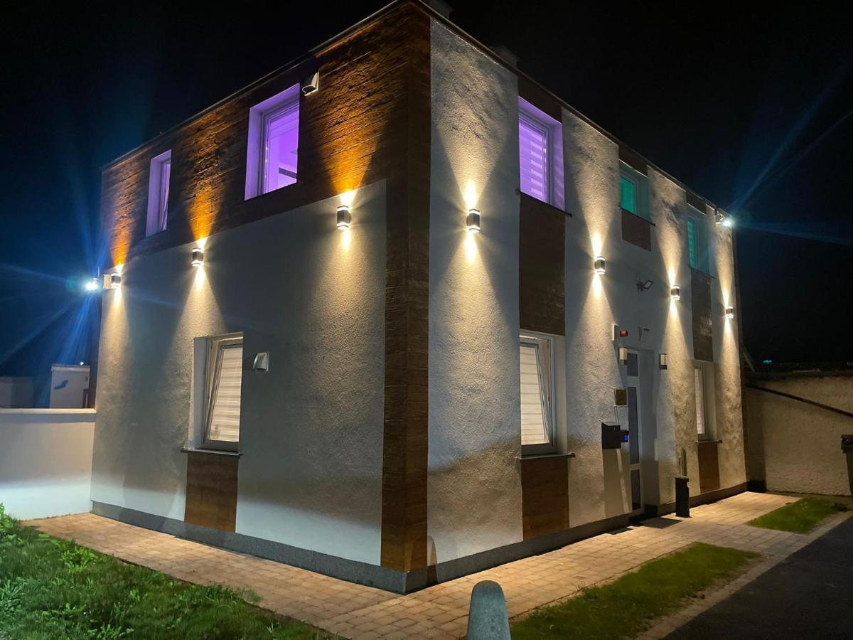 #4 Tgha Luxury One Bedroom Apartment In Athlone Exteriér fotografie